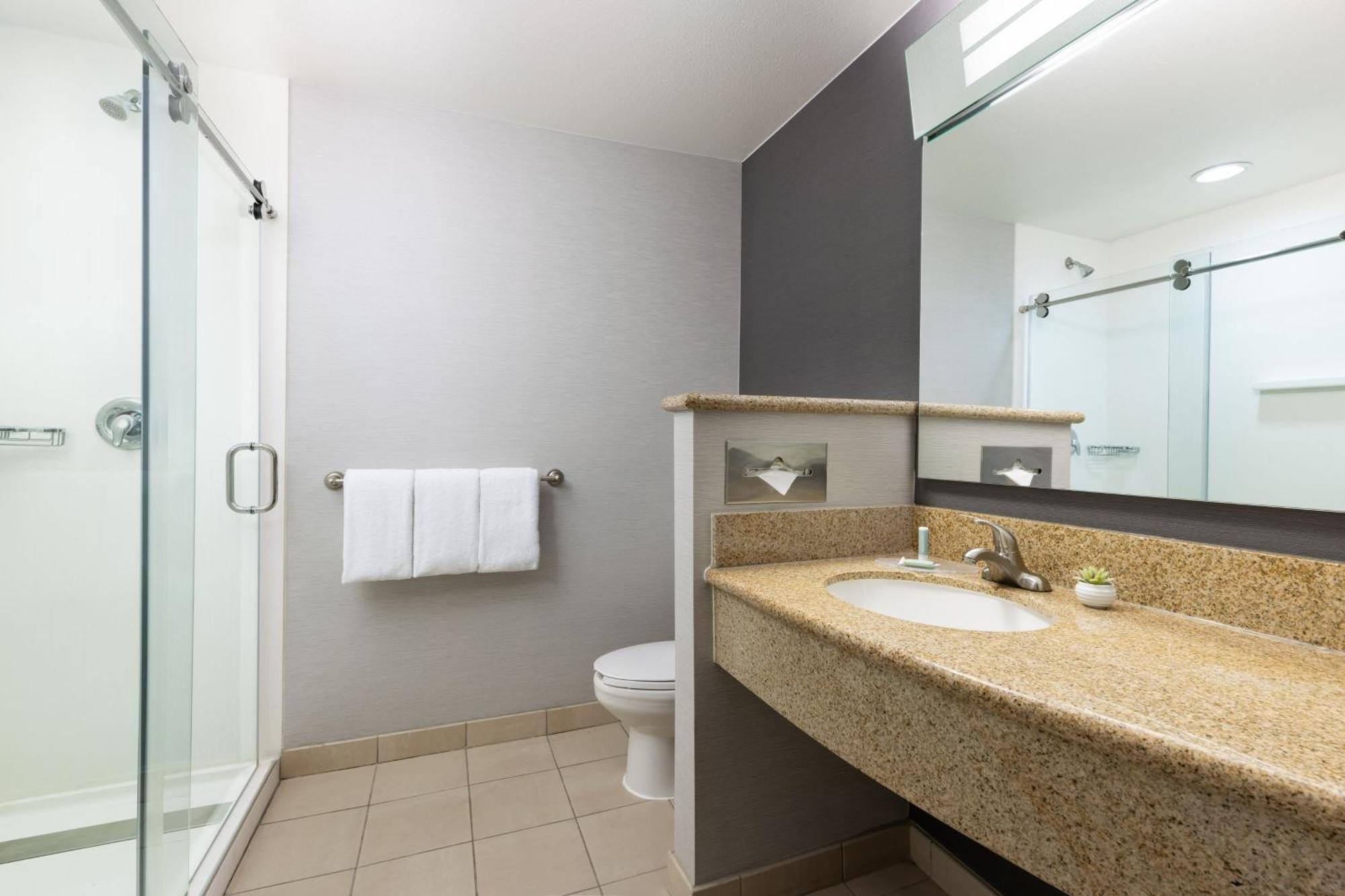 Courtyard By Marriott Las Vegas Stadium Area Extérieur photo