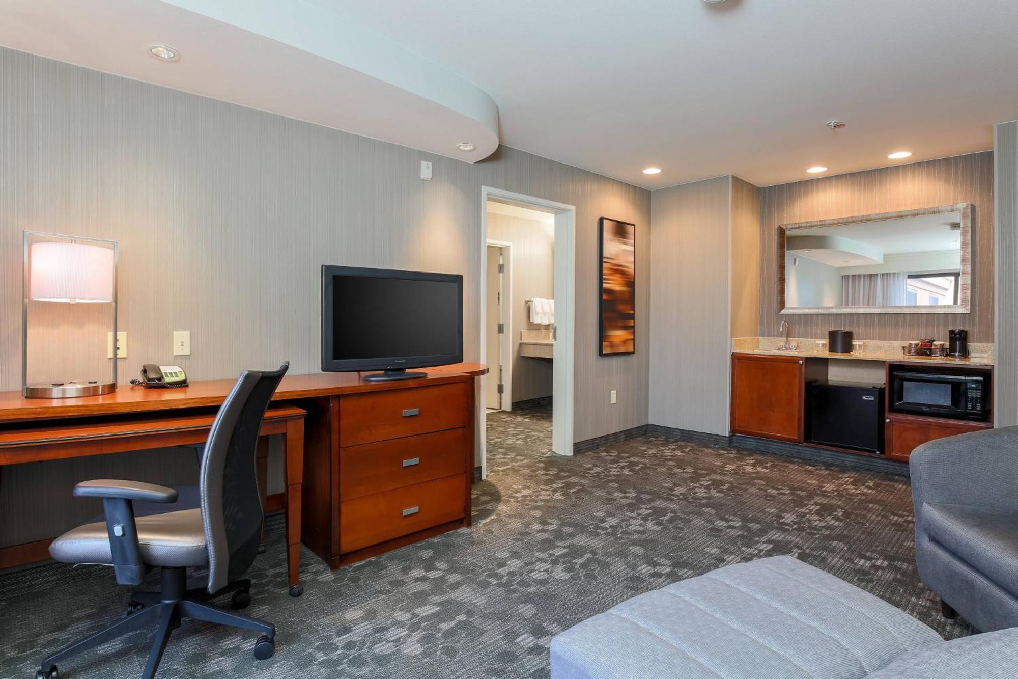 Courtyard By Marriott Las Vegas Stadium Area Extérieur photo