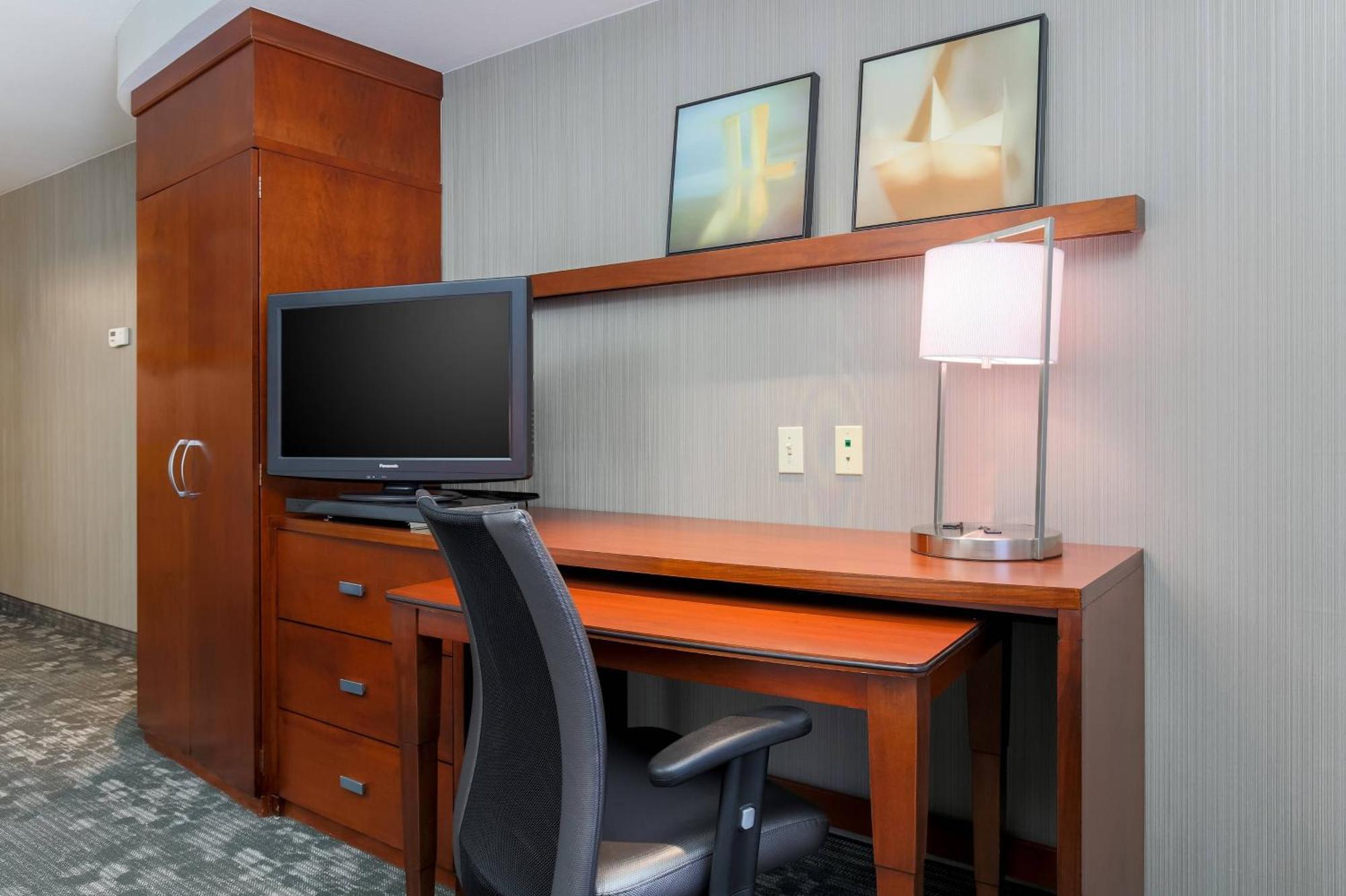 Courtyard By Marriott Las Vegas Stadium Area Extérieur photo