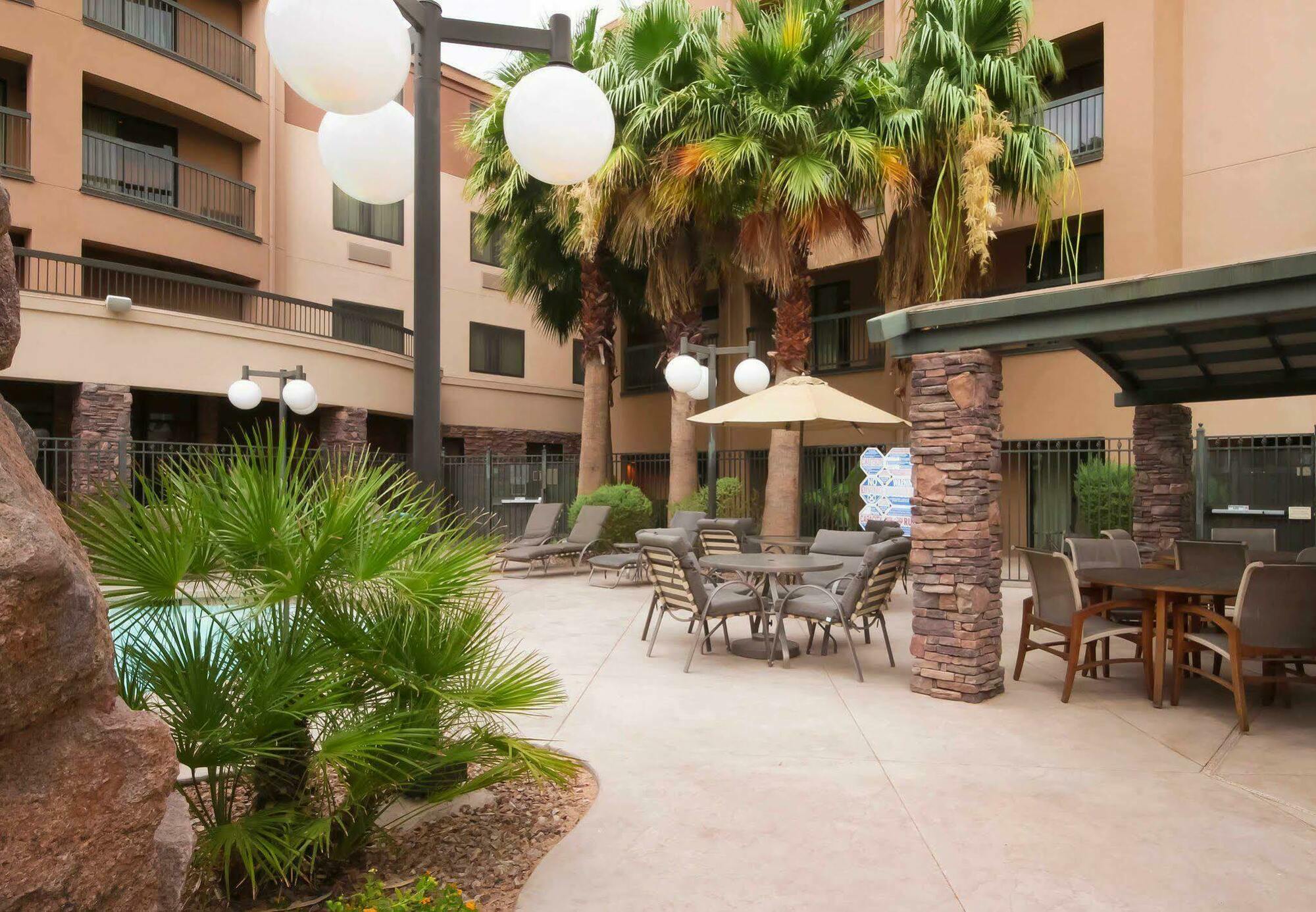Courtyard By Marriott Las Vegas Stadium Area Extérieur photo